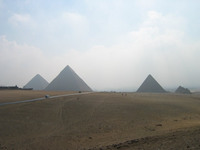 3連ピラミッド